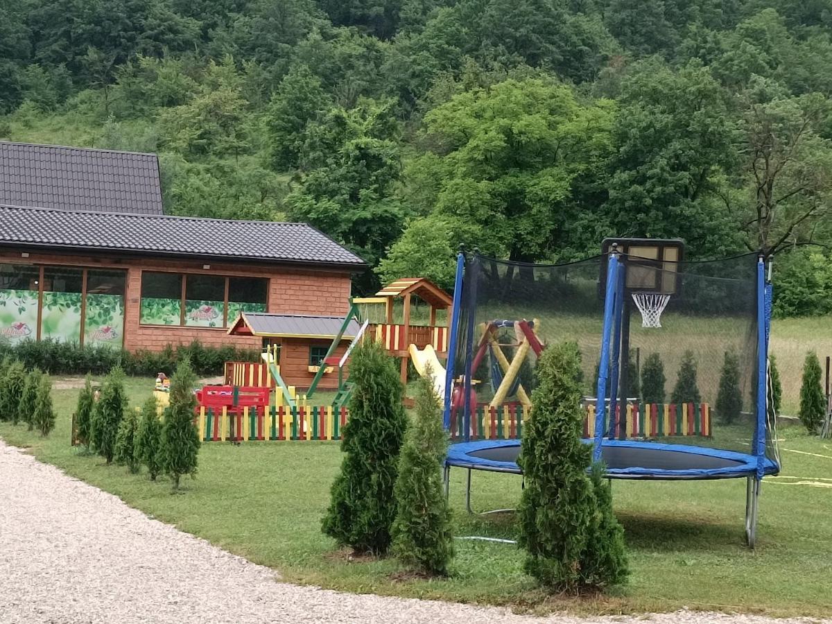 Live Nature Bihać Extérieur photo