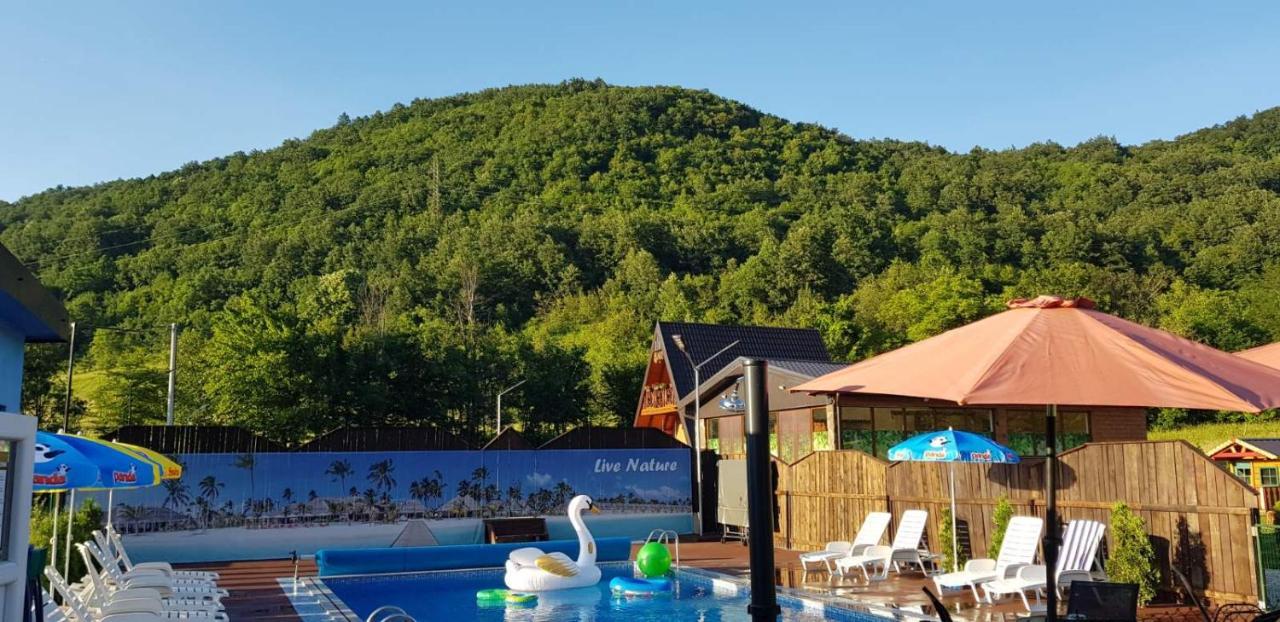 Live Nature Bihać Extérieur photo