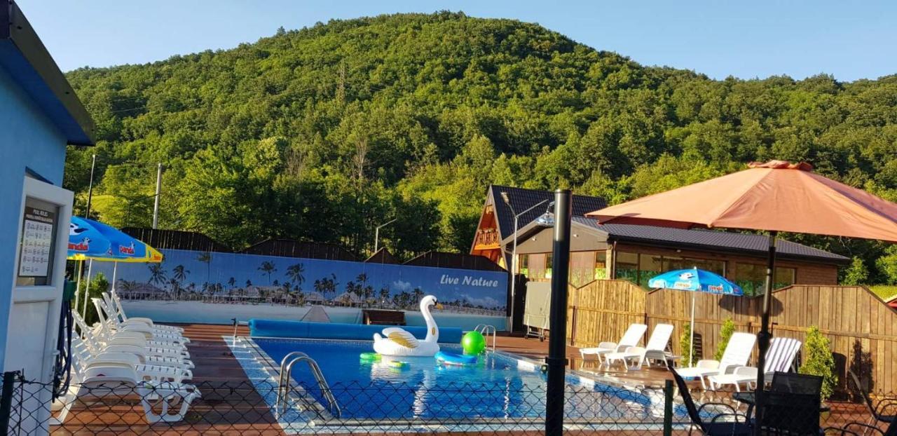 Live Nature Bihać Extérieur photo