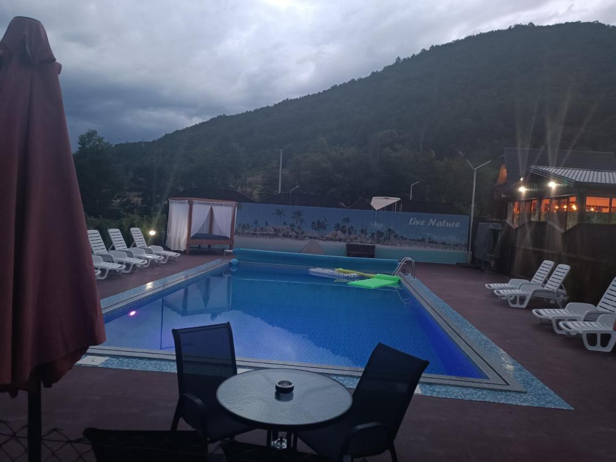 Live Nature Bihać Extérieur photo